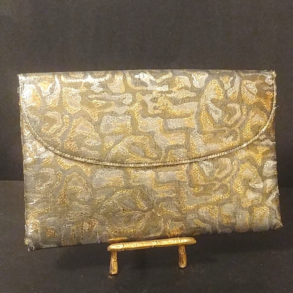 Vtg MM Moris Moskowitz Gold Metallic Clutch